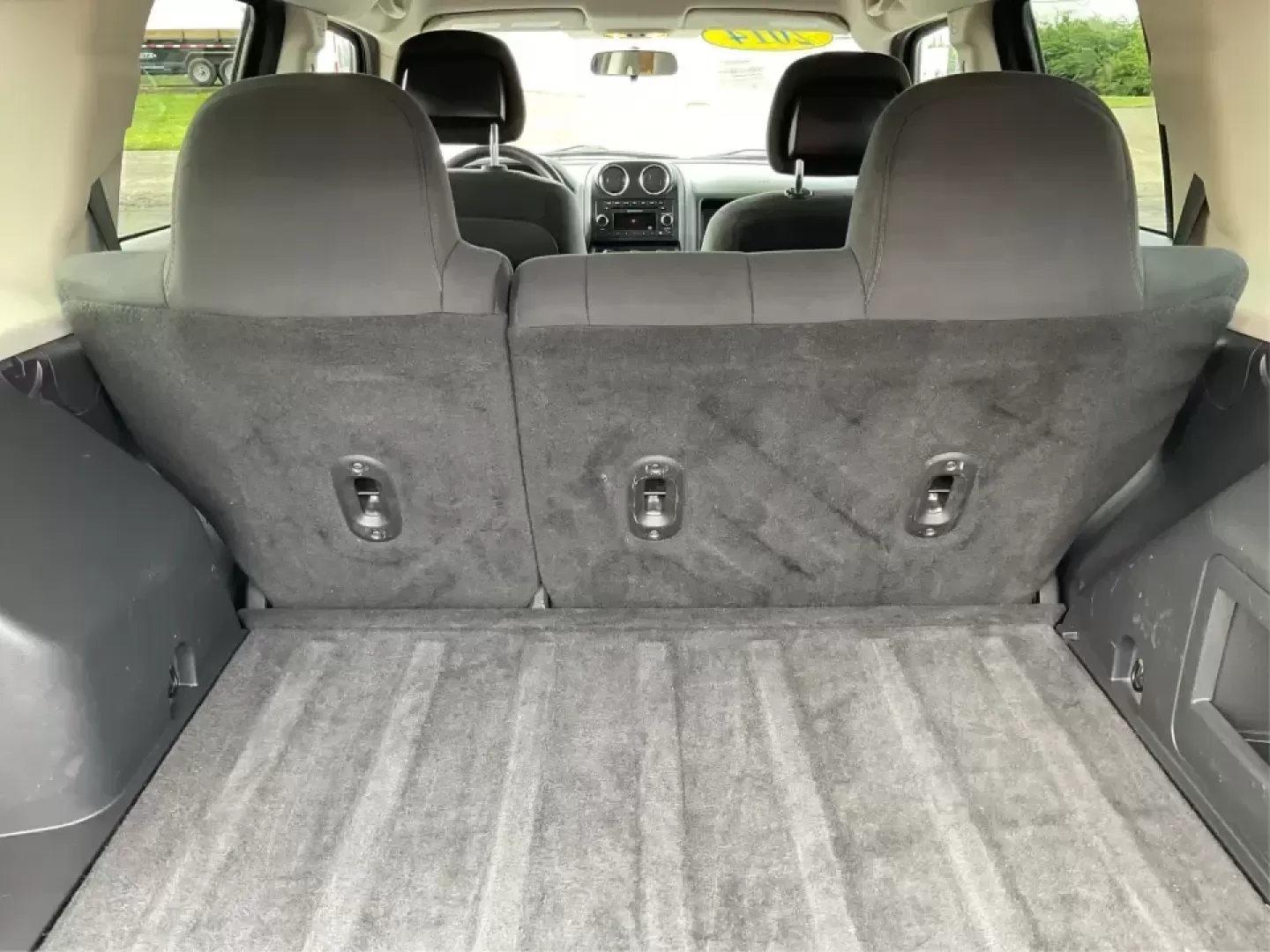 2014 Jeep Patriot Latitude (1C4NJPFA4ED) with an 2.0L L4 DOHC 16V engine, Automatic transmission, located at 880 E. National Road, Vandalia, OH, 45377, (937) 908-9800, 39.891918, -84.183594 - **Adventure Awaits with This 2014 Jeep Patriot Latitude at Advantage Car and Credit - Moraine!**<br /> <br /> Are you ready to embark on new adventures, whether it's a weekend getaway, a family road trip, or daily commutes? This 2014 Jeep Patriot Latitude is your perfect companion for all these scen - Photo#12