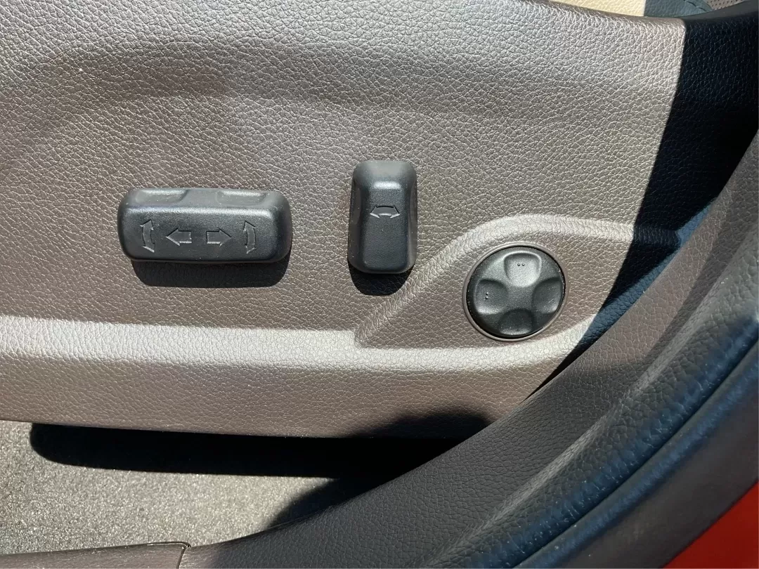 2017 Hyundai Santa Fe 2.0T Ultimate (5XYZW4LA5HG) with an Theta II 2L I-4 gasoline direct injection engine, 6A transmission, located at 8750 N County Rd 25A, Piqua, OH, 45356, (937) 908-9800, 40.164391, -84.232513 - Are you ready to elevate your family adventures or commute comfortably while tackling any road with confidence? Look no further than this 2017 Hyundai Santa Fe 2.0T Ultimate, available now at Advantage Car and Credit in Fairborn, OH. This SUV is not just a vehicle; it's your ticket to creating unfor - Photo#17