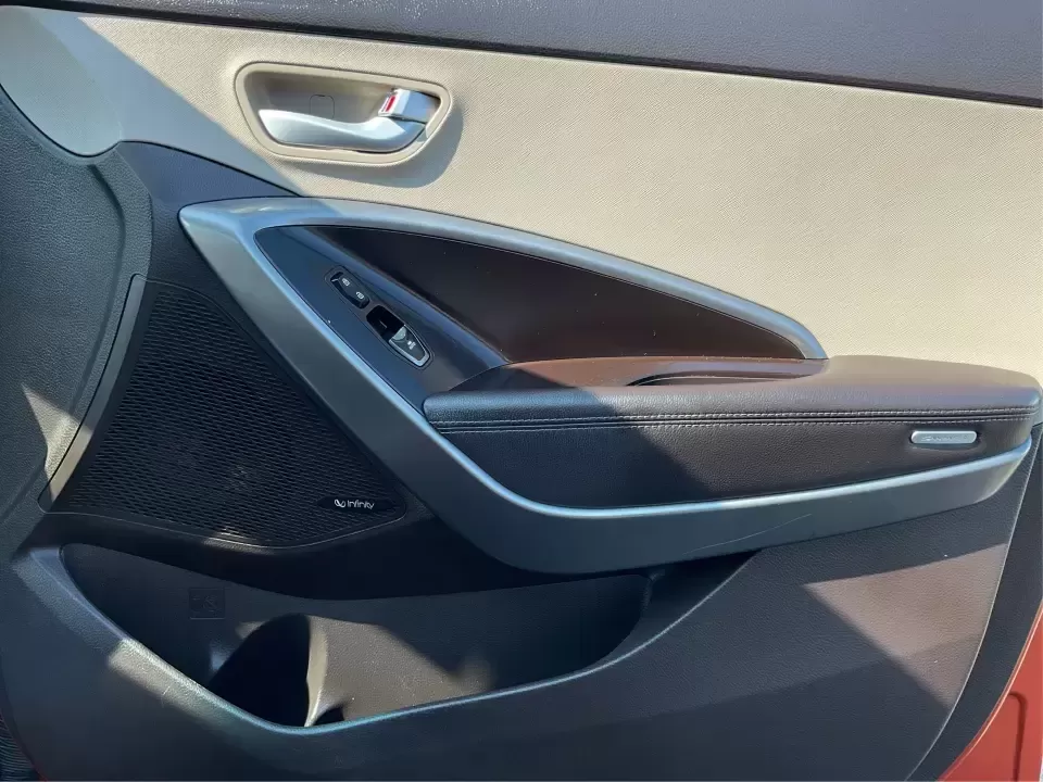 2017 Hyundai Santa Fe 2.0T Ultimate (5XYZW4LA5HG) with an Theta II 2L I-4 gasoline direct injection engine, 6A transmission, located at 1951 S Dayton Lakeview Rd., New Carlisle, OH, 45344, (937) 908-9800, 39.890999, -84.050255 - Are you ready to elevate your family adventures or commute comfortably while tackling any road with confidence? Look no further than this 2017 Hyundai Santa Fe 2.0T Ultimate, available now at Advantage Car and Credit in Fairborn, OH. This SUV is not just a vehicle; it's your ticket to creating unfor - Photo#19