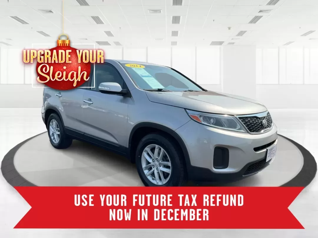 2014 Kia Sorento LX (5XYKT3A66EG) with an 2.4L I-4 gasoline direct injection engine, located at 401 Woodman Dr, Riverside, OH, 45431, (937) 908-9800, 39.760899, -84.123421 - Discover the joy of family adventures with the 2014 Kia Sorento LX, now available at Advantage Car and Credit in New Carlisle, OH. This spacious SUV is perfect for growing families or anyone who loves weekend getaways. With a versatile interior and advanced features, the Sorento is designed for comf - Photo#0