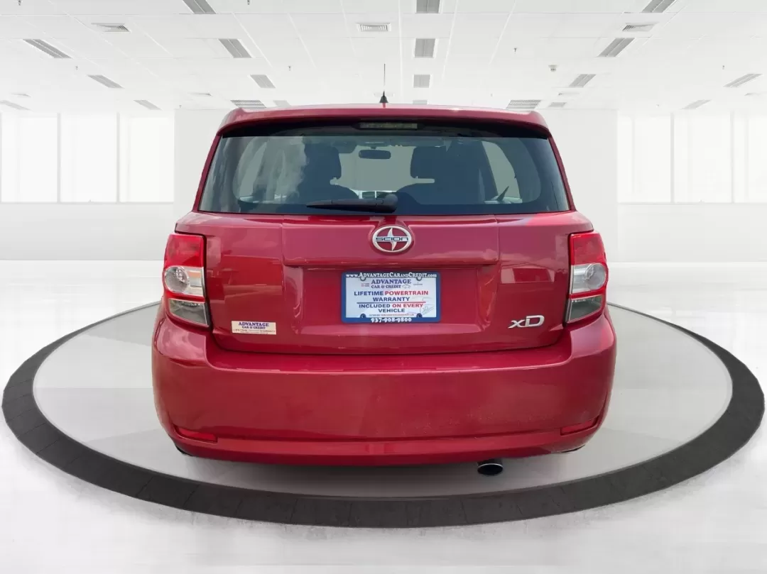 2014 Scion xD Base (JTKKUPB40E1) with an 1.8L L4 DOHC16V engine, 4-Speed Automatic transmission, located at 4508 South Dixie Dr, Moraine, OH, 45439, (937) 908-9800, 39.689976, -84.218452 - ### Discover Your Next Adventure with the 2014 Scion xD at Advantage Car and Credit!<br /> <br /> Are you ready to enhance your lifestyle with a vehicle that perfectly combines practicality and style? Whether you're commuting to work, running errands around Riverside, or planning a weekend getaway, - Photo#3