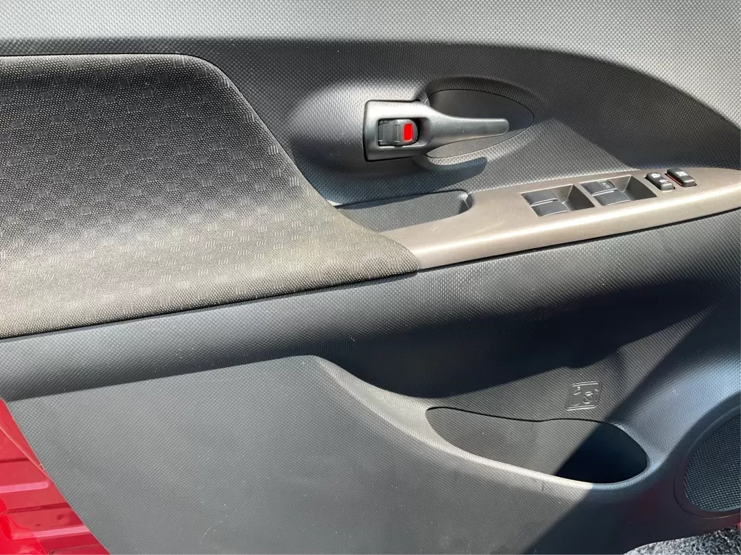 2014 Scion xD Base (JTKKUPB40E1) with an 1.8L L4 DOHC16V engine, 4-Speed Automatic transmission, located at 4508 South Dixie Dr, Moraine, OH, 45439, (937) 908-9800, 39.689976, -84.218452 - ### Discover Your Next Adventure with the 2014 Scion xD at Advantage Car and Credit!<br /> <br /> Are you ready to enhance your lifestyle with a vehicle that perfectly combines practicality and style? Whether you're commuting to work, running errands around Riverside, or planning a weekend getaway, - Photo#17