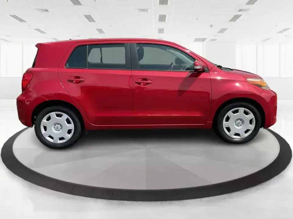 2014 Scion xD Base (JTKKUPB40E1) with an 1.8L L4 DOHC16V engine, 4-Speed Automatic transmission, located at 4508 South Dixie Dr, Moraine, OH, 45439, (937) 908-9800, 39.689976, -84.218452 - ### Discover Your Next Adventure with the 2014 Scion xD at Advantage Car and Credit!<br /> <br /> Are you ready to enhance your lifestyle with a vehicle that perfectly combines practicality and style? Whether you're commuting to work, running errands around Riverside, or planning a weekend getaway, - Photo#1