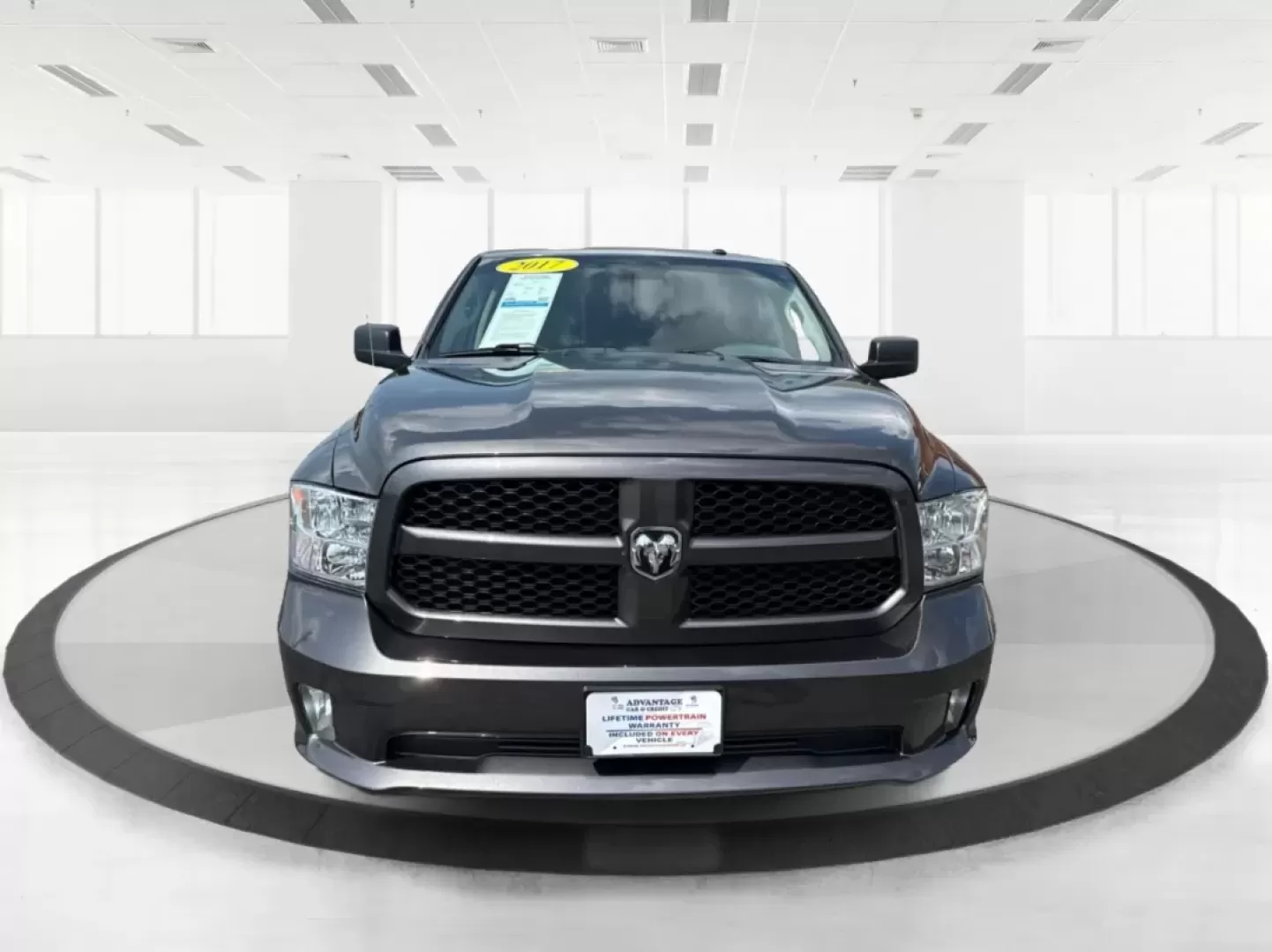 2017 Ram 1500 Express Crew Cab 4x4 5'7 Box (3C6RR7KTXHG) with an Other engine, located at 1951 S Dayton Lakeview Rd., New Carlisle, OH, 45344, (937) 908-9800, 39.890999, -84.050255 - ### Unleash Your Adventurous Spirit with the 2017 Ram 1500 at Advantage Car and Credit - Xenia!<br /> <br /> Are you ready to elevate your driving experience? Whether you're tackling the daily commute, embarking on family road trips, or conquering weekend adventures, the 2017 Ram 1500 Express Crew C - Photo#7