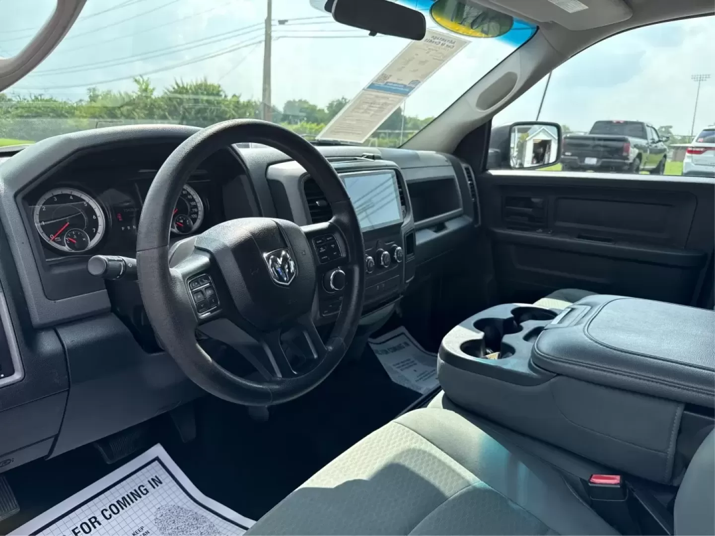2017 Ram 1500 Express Crew Cab 4x4 5'7 Box (3C6RR7KTXHG) with an Other engine, located at 1951 S Dayton Lakeview Rd., New Carlisle, OH, 45344, (937) 908-9800, 39.890999, -84.050255 - ### Unleash Your Adventurous Spirit with the 2017 Ram 1500 at Advantage Car and Credit - Xenia!<br /> <br /> Are you ready to elevate your driving experience? Whether you're tackling the daily commute, embarking on family road trips, or conquering weekend adventures, the 2017 Ram 1500 Express Crew C - Photo#9