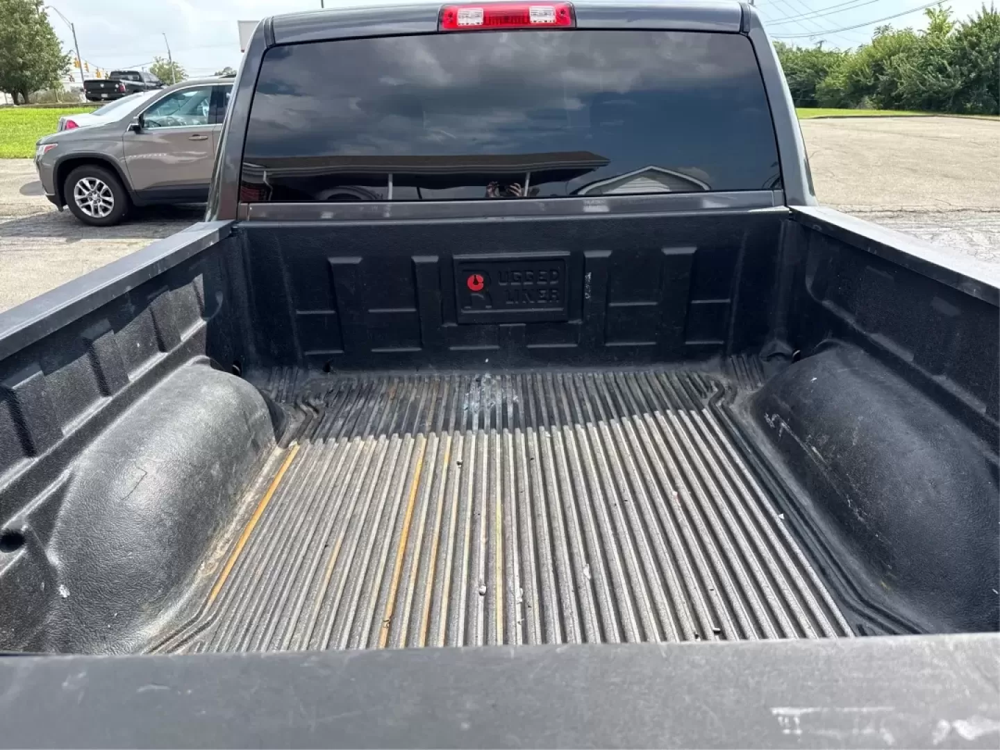 2017 Ram 1500 Express Crew Cab 4x4 5'7 Box (3C6RR7KTXHG) with an Other engine, located at 1951 S Dayton Lakeview Rd., New Carlisle, OH, 45344, (937) 908-9800, 39.890999, -84.050255 - ### Unleash Your Adventurous Spirit with the 2017 Ram 1500 at Advantage Car and Credit - Xenia!<br /> <br /> Are you ready to elevate your driving experience? Whether you're tackling the daily commute, embarking on family road trips, or conquering weekend adventures, the 2017 Ram 1500 Express Crew C - Photo#12