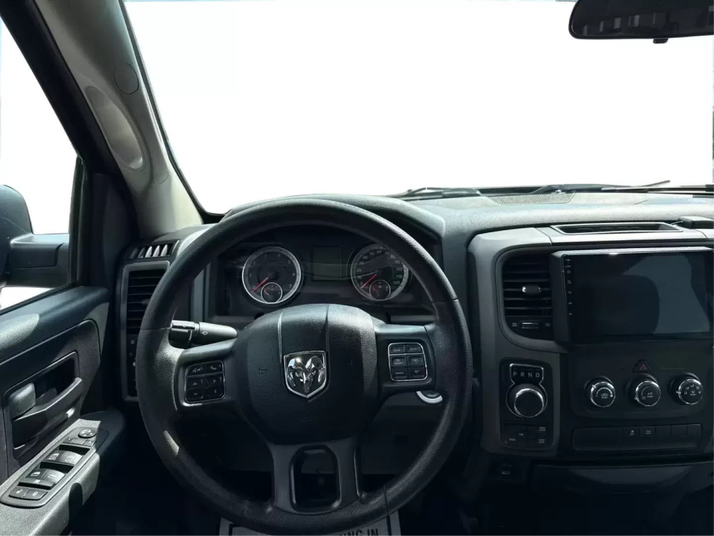 2017 Ram 1500 Express Crew Cab 4x4 5'7 Box (3C6RR7KTXHG) with an Other engine, located at 1951 S Dayton Lakeview Rd., New Carlisle, OH, 45344, (937) 908-9800, 39.890999, -84.050255 - ### Unleash Your Adventurous Spirit with the 2017 Ram 1500 at Advantage Car and Credit - Xenia!<br /> <br /> Are you ready to elevate your driving experience? Whether you're tackling the daily commute, embarking on family road trips, or conquering weekend adventures, the 2017 Ram 1500 Express Crew C - Photo#21