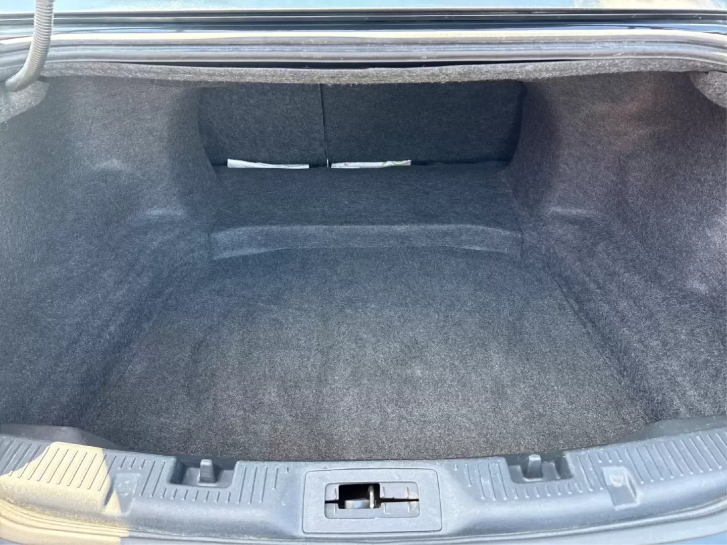 2013 Ford Taurus SEL (1FAHP2E87DG) with an EcoBoost 2L I-4 gasoline direct injection engine, located at 1099 N County Rd 25A , Troy, OH, 45373, (937) 908-9800, 40.057079, -84.212883 - ### Discover Your Next Adventure with the 2013 Ford Taurus SEL from Advantage Car and Credit!<br /> <br /> Are you seeking a reliable and stylish sedan for your daily commute, family road trips, or weekend adventures? Look no further! The 2013 Ford Taurus SEL, available at Advantage Car and Credit i - Photo#12