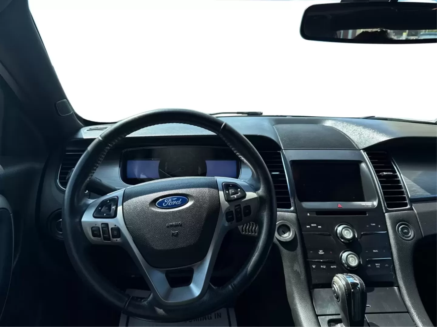 2013 Ford Taurus SEL (1FAHP2E87DG) with an EcoBoost 2L I-4 gasoline direct injection engine, located at 1099 N County Rd 25A , Troy, OH, 45373, (937) 908-9800, 40.057079, -84.212883 - ### Discover Your Next Adventure with the 2013 Ford Taurus SEL from Advantage Car and Credit!<br /> <br /> Are you seeking a reliable and stylish sedan for your daily commute, family road trips, or weekend adventures? Look no further! The 2013 Ford Taurus SEL, available at Advantage Car and Credit i - Photo#21