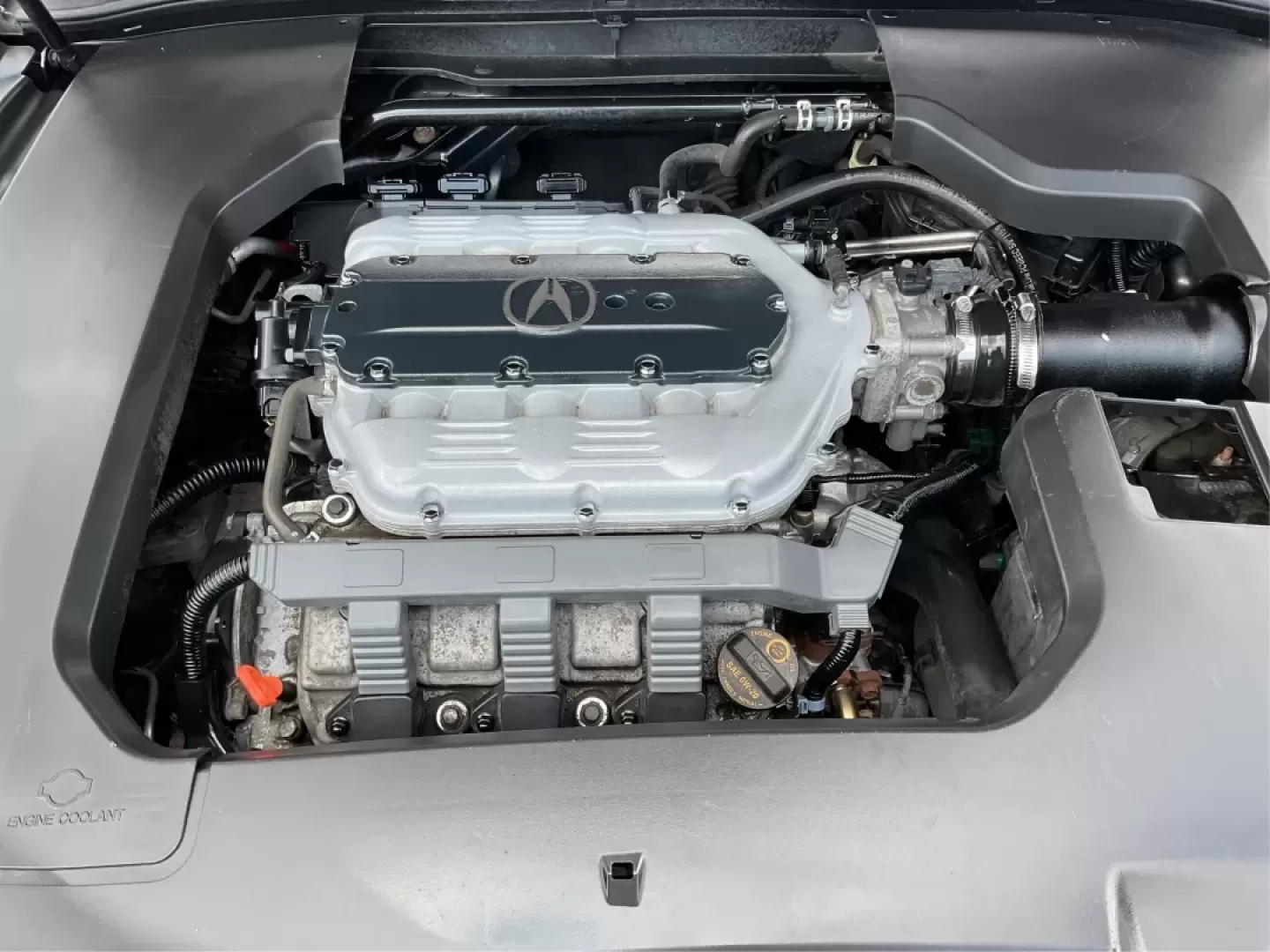 2012 Acura TL 3.5 (19UUA8F50CA) with an 3.5L V-6 variable valve control engine, located at 1099 N County Rd 25A , Troy, OH, 45373, (937) 908-9800, 40.057079, -84.212883 - **Elevate Your Driving Experience with the 2012 Acura TL Perfect for Every Journey!**<br /> <br /> If you're looking for a stunning sedan that effortlessly blends luxury, comfort, and performance, look no further than this 2012 Acura TL, available now at Advantage Car and Credit in Troy, OH. This v - Photo#11