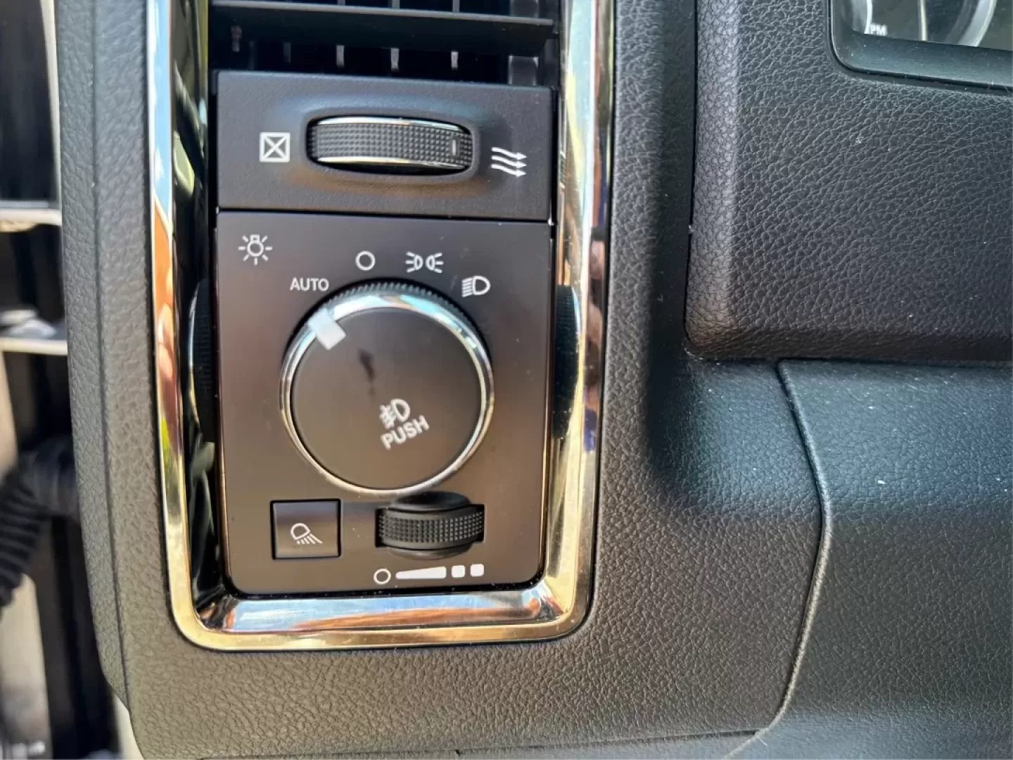 2016 Ram 1500 Sport (1C6RR7MT4GS) with an Other engine, located at 1230 East Main St, Xenia, OH, 45385, (937) 908-9800, 39.688026, -83.910172 - **Unleash Your Adventurous Spirit With This 2016 Ram 1500 Sport!**<br /> <br /> Are you ready to elevate your lifestyle with a truck that embodies both ruggedness and sophistication? Look no further than this 2016 Ram 1500 Sport, an ideal companion for those weekend adventures or daily commutes in a - Photo#17