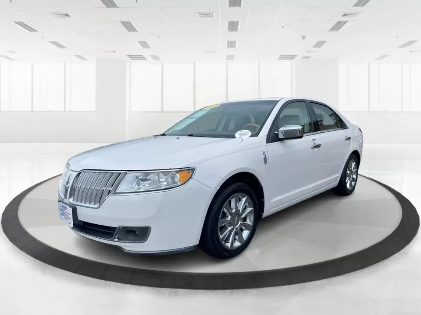2012 Lincoln MKZ Base (3LNHL2JC1CR) with an Other engine, located at 401 Woodman Dr, Riverside, OH, 45431, (937) 908-9800, 39.760899, -84.123421 - **Discover Luxury and Comfort with the 2012 Lincoln MKZ at Advantage Car and Credit!**<br /> <br /> Imagine gliding through the streets of Fairborn, OH in a stylish and comfortable sedan that's perfect for your daily commute or weekend adventures. The 2012 Lincoln MKZ is more than just a car; it's a - Photo#8
