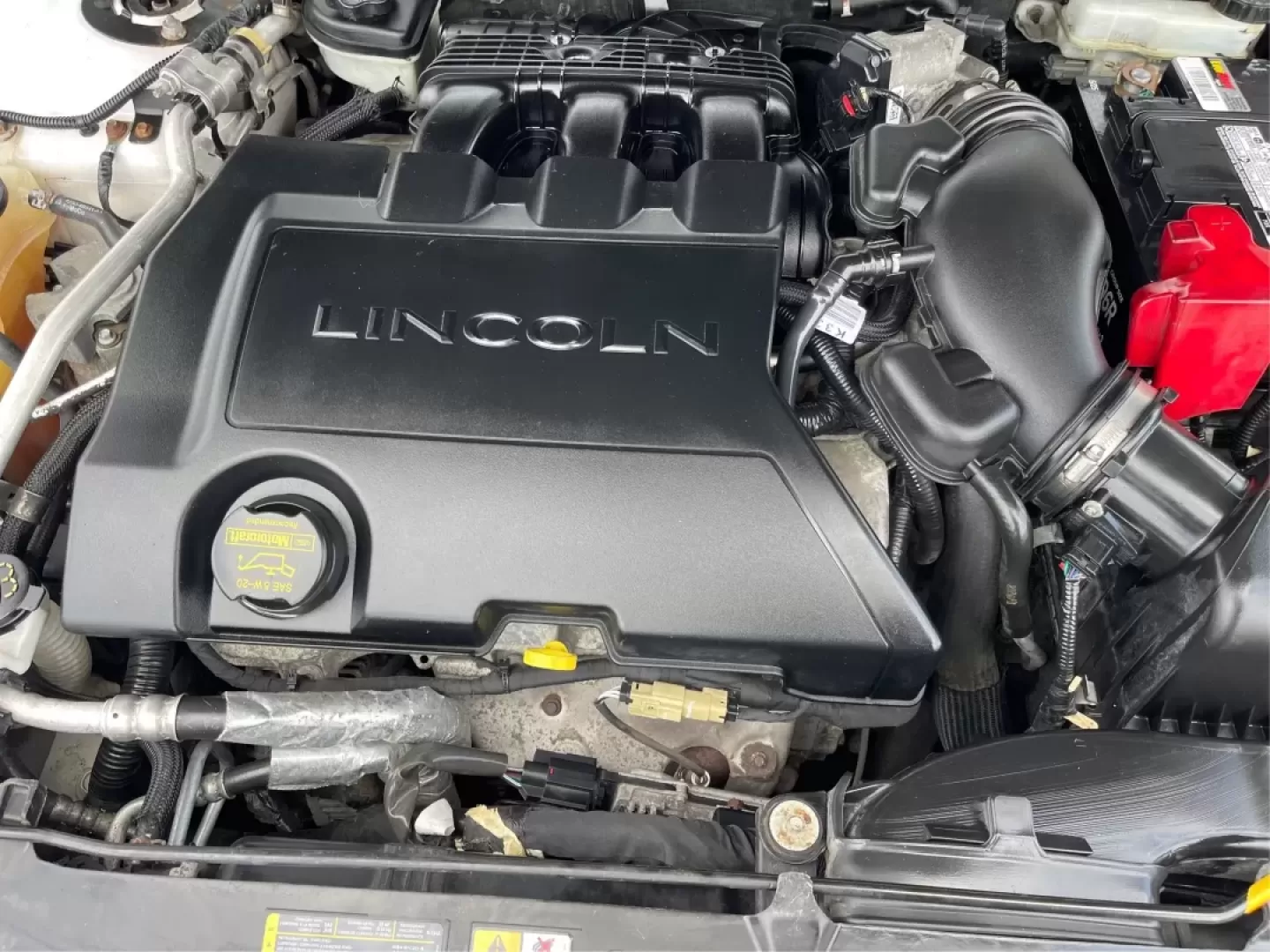 2012 Lincoln MKZ Base (3LNHL2JC1CR) with an Other engine, located at 401 Woodman Dr, Riverside, OH, 45431, (937) 908-9800, 39.760899, -84.123421 - **Discover Luxury and Comfort with the 2012 Lincoln MKZ at Advantage Car and Credit!**<br /> <br /> Imagine gliding through the streets of Fairborn, OH in a stylish and comfortable sedan that's perfect for your daily commute or weekend adventures. The 2012 Lincoln MKZ is more than just a car; it's a - Photo#11