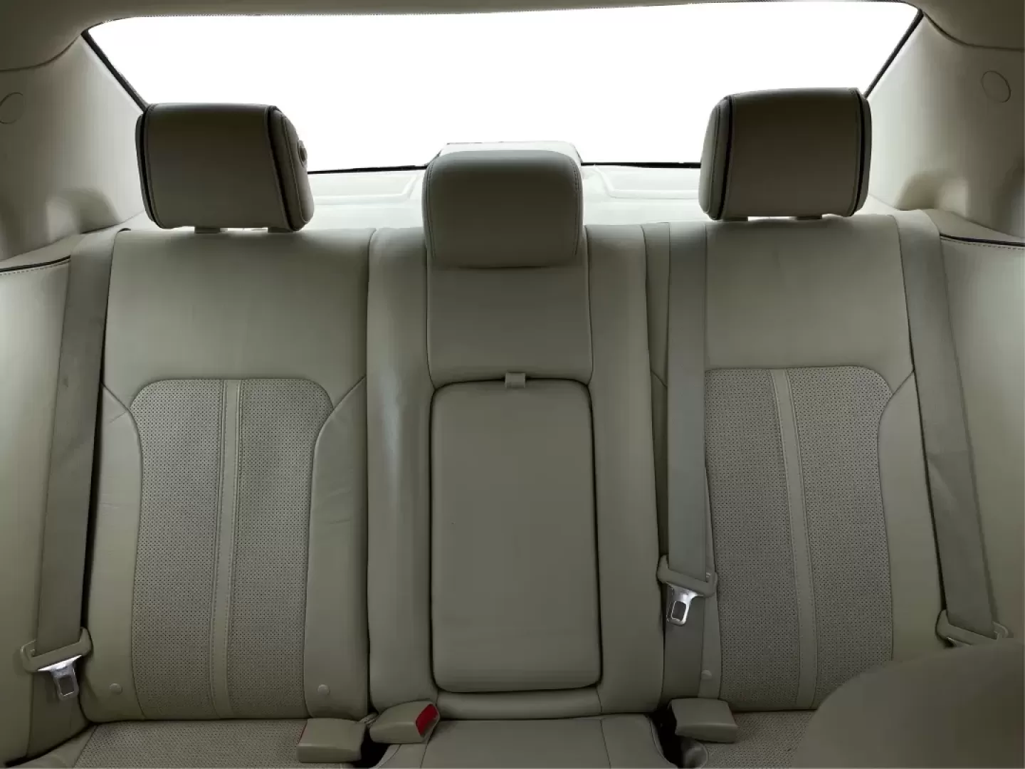 2012 Lincoln MKZ Base (3LNHL2JC1CR) with an Other engine, located at 401 Woodman Dr, Riverside, OH, 45431, (937) 908-9800, 39.760899, -84.123421 - **Discover Luxury and Comfort with the 2012 Lincoln MKZ at Advantage Car and Credit!**<br /> <br /> Imagine gliding through the streets of Fairborn, OH in a stylish and comfortable sedan that's perfect for your daily commute or weekend adventures. The 2012 Lincoln MKZ is more than just a car; it's a - Photo#14