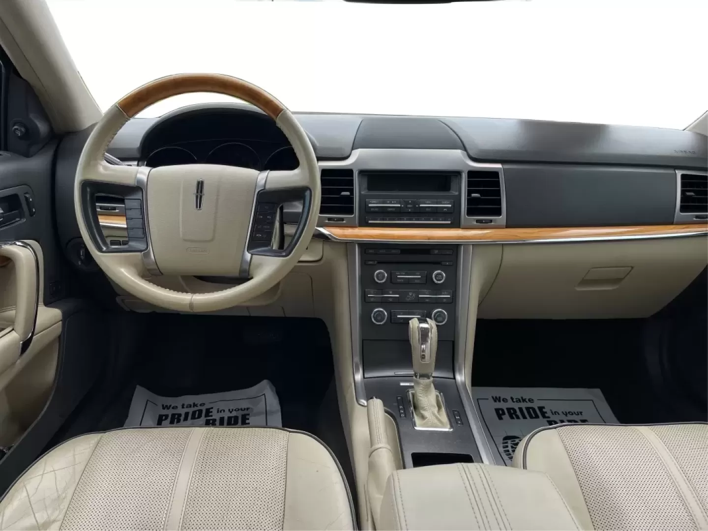 2012 Lincoln MKZ Base (3LNHL2JC1CR) with an Other engine, located at 401 Woodman Dr, Riverside, OH, 45431, (937) 908-9800, 39.760899, -84.123421 - **Discover Luxury and Comfort with the 2012 Lincoln MKZ at Advantage Car and Credit!**<br /> <br /> Imagine gliding through the streets of Fairborn, OH in a stylish and comfortable sedan that's perfect for your daily commute or weekend adventures. The 2012 Lincoln MKZ is more than just a car; it's a - Photo#21