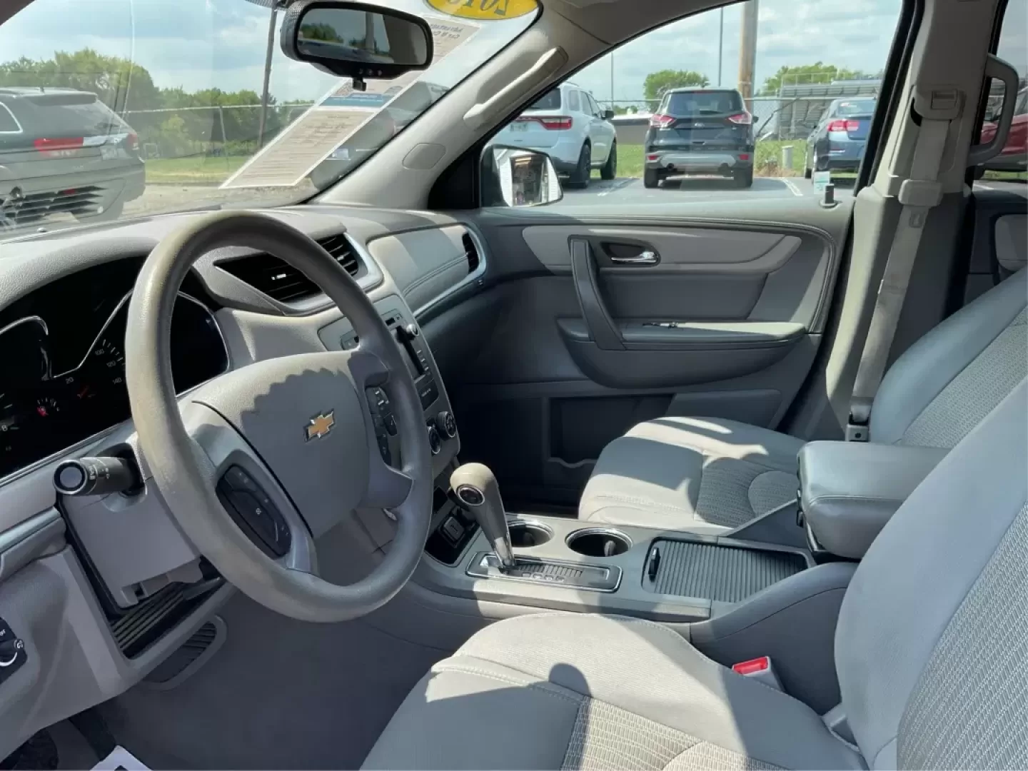 2015 Chevrolet Traverse LS (1GNKVFED9FJ) with an 3.6L V-6 gasoline direct injection engine, located at 4508 South Dixie Dr, Moraine, OH, 45439, (937) 908-9800, 39.689976, -84.218452 - **Adventure Awaits with the 2015 Chevrolet Traverse LS Perfect for Growing Families and Weekend Getaways!**<br /> <br /> Are you ready to elevate your family outings or weekend adventures? Look no further than the 2015 Chevrolet Traverse LS, a spacious and versatile SUV designed to meet the demands - Photo#8