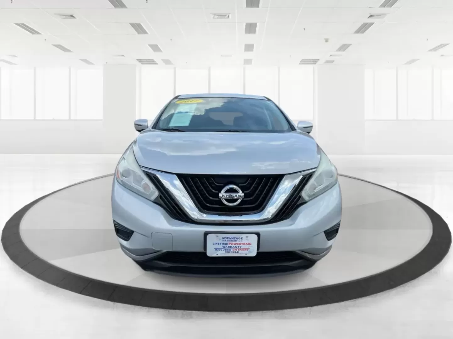 2017 Nissan Murano S AWD (5N1AZ2MH6HN) with an 3.5L V6 DOHC 24V engine, Continuously Variable Transmission transmission, located at 1230 East Main St, Xenia, OH, 45385, (937) 908-9800, 39.688026, -83.910172 - **Adventure-Ready: 2017 Nissan Murano S AWD at Advantage Car and Credit in Fairborn, OH**<br /> <br /> Are you ready to elevate your lifestyle with a vehicle that perfectly blends comfort, safety, and versatility? Look no further than this stunning 2017 Nissan Murano S AWD, available now at Advantag - Photo#7