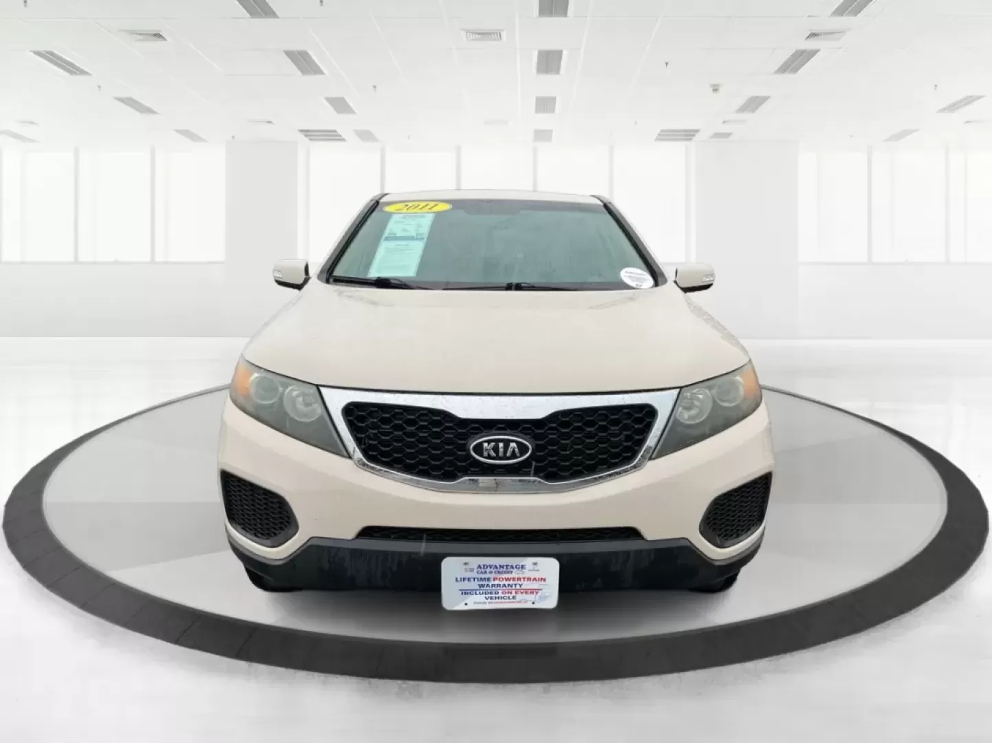 2011 Kia Sorento LX (5XYKT3A1XBG) with an 2.4L I-4 DOHC engine, located at 4508 South Dixie Dr, Moraine, OH, 45439, (937) 908-9800, 39.689976, -84.218452 - Are you searching for the perfect vehicle to enhance your family adventures while providing reliability and comfort? Look no further! At Advantage Car and Credit in Fairborn, OH, we present an exceptional 2011 Kia Sorento that's ready to take your lifestyle to the next level. Whether you're planning - Photo#5