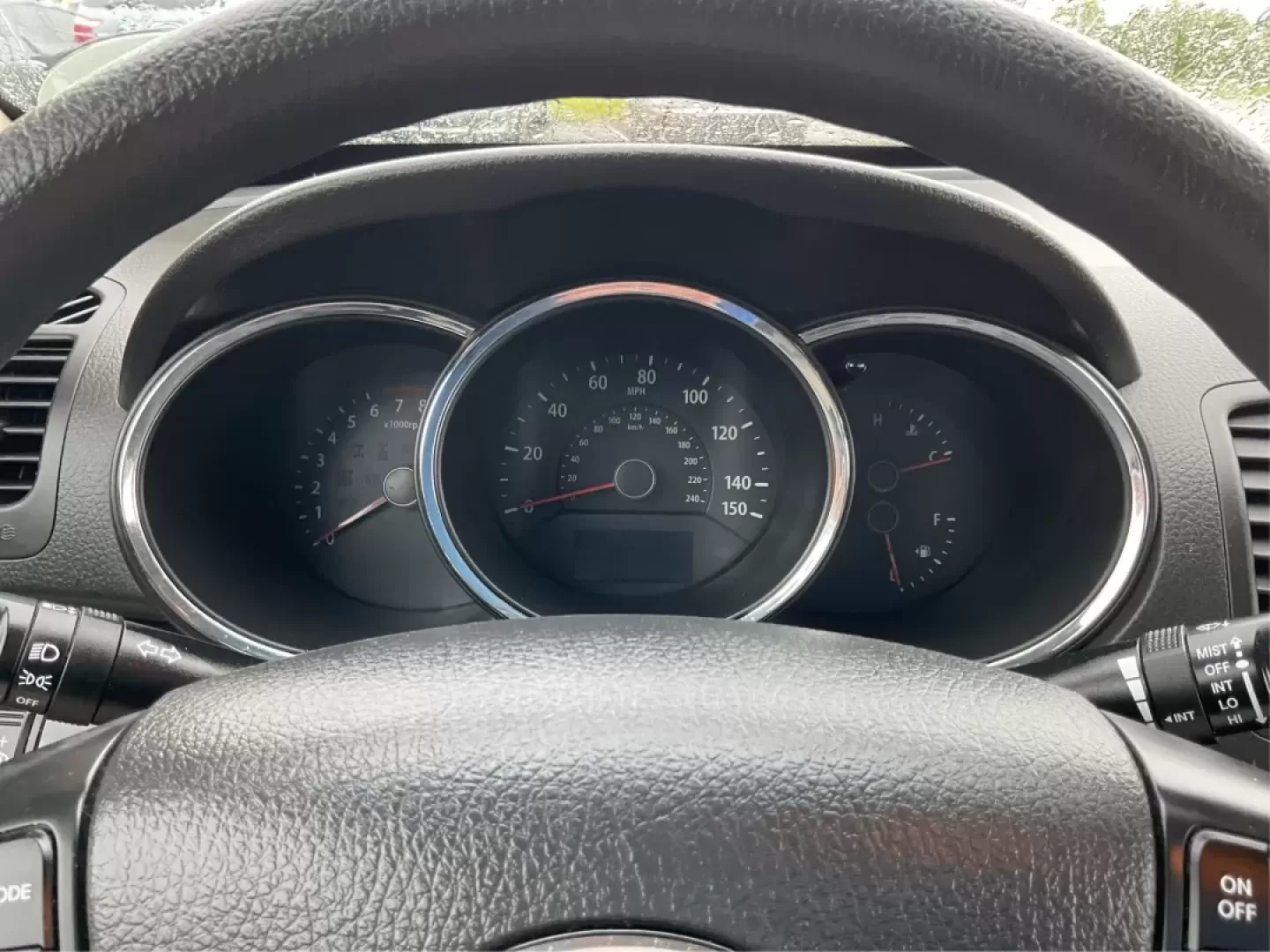 2011 Kia Sorento LX (5XYKT3A1XBG) with an 2.4L I-4 DOHC engine, located at 4508 South Dixie Dr, Moraine, OH, 45439, (937) 908-9800, 39.689976, -84.218452 - Are you searching for the perfect vehicle to enhance your family adventures while providing reliability and comfort? Look no further! At Advantage Car and Credit in Fairborn, OH, we present an exceptional 2011 Kia Sorento that's ready to take your lifestyle to the next level. Whether you're planning - Photo#14