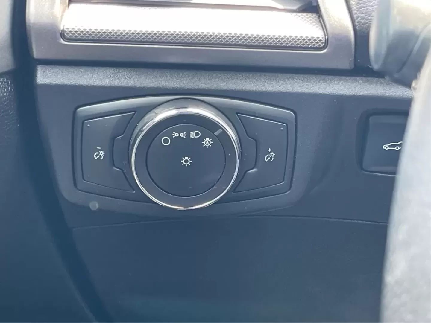 2017 Ford Fusion S (3FA6P0G77HR) with an Duratec 2.5L I-4 DOHC engine, located at 4508 South Dixie Dr, Moraine, OH, 45439, (937) 908-9800, 39.689976, -84.218452 - **Discover the Perfect Blend of Style and Substance with the 2017 Ford Fusion at Advantage Car and Credit!**<br /> <br /> Are you ready to elevate your daily commute or embark on weekend adventures without breaking the bank? Look no further! At Advantage Car and Credit, located at 1184 Kauffman Ave, - Photo#17