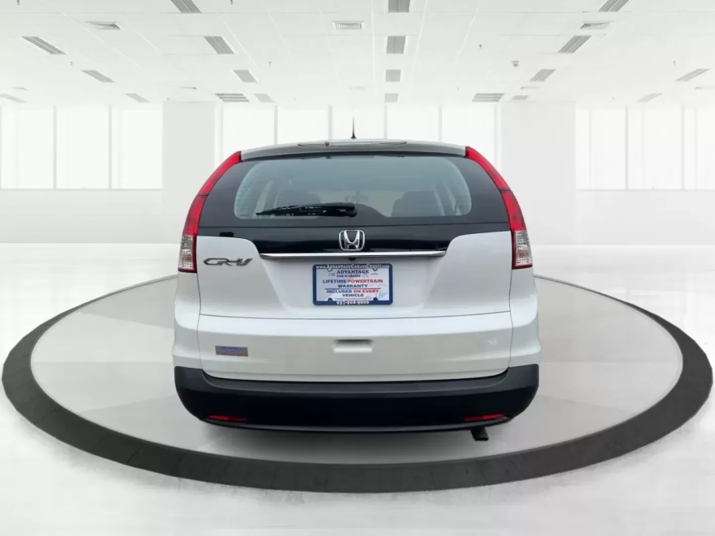 2013 Honda CR-V LX (5J6RM3H37DL) with an 2.4L I-4 DOHC engine, located at 4508 South Dixie Dr, Moraine, OH, 45439, (937) 908-9800, 39.689976, -84.218452 - If you're searching for a reliable vehicle that perfectly balances space, comfort, and efficiency for your family or daily commute, look no further than this 2013 Honda CR-V LX, proudly offered by Advantage Car and Credit in Fairborn, OH. Located conveniently at 1184 Kauffman Ave, we specialize in * - Photo#3