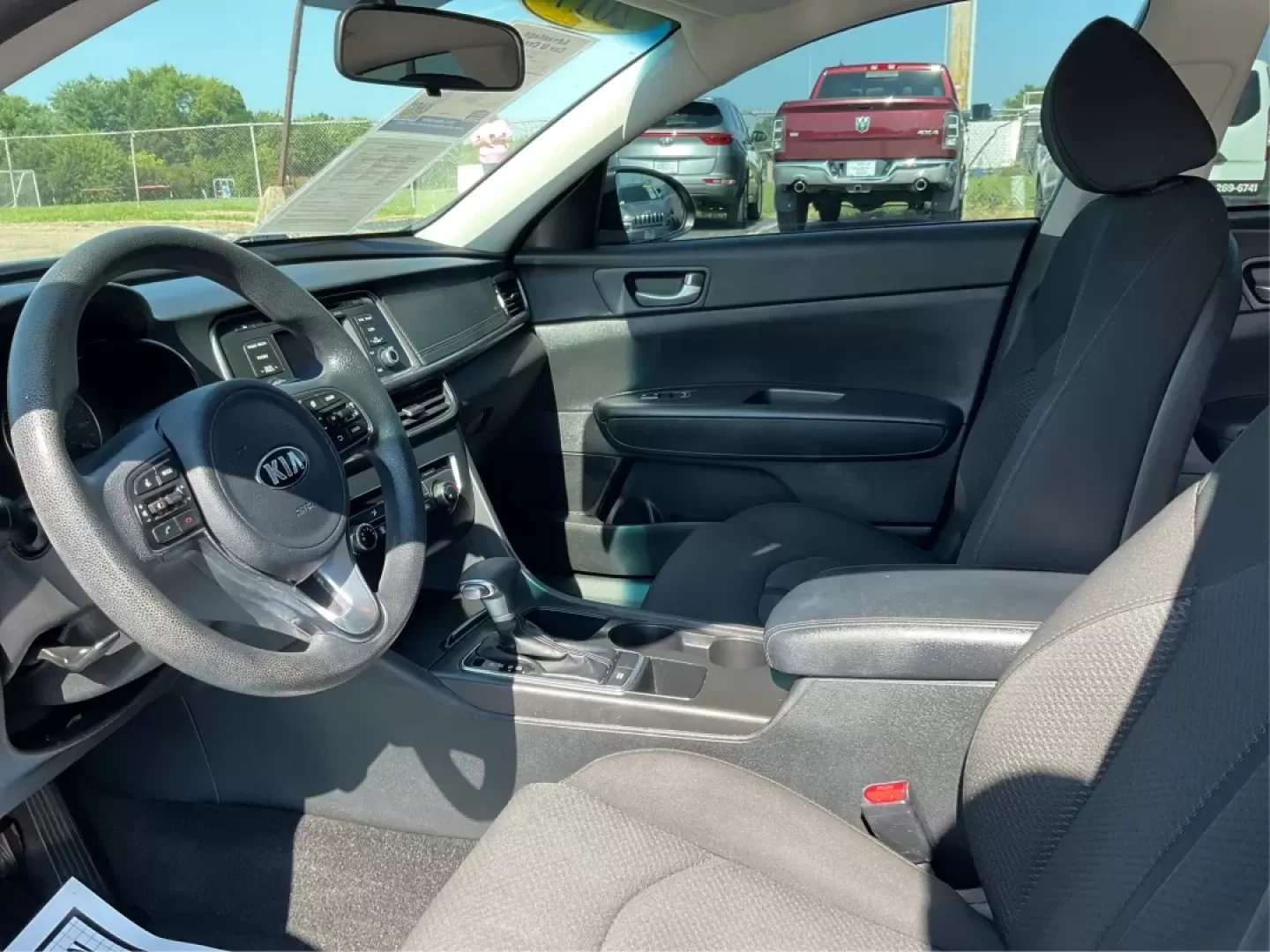 2017 Kia Optima LX (5XXGT4L37HG) with an Theta II 2.4L I-4 gasoline direct injection engine, located at 1184 Kauffman Ave, Fairborn, OH, 45324, (937) 908-9800, 39.807072, -84.030914 - Discover the perfect blend of style and functionality with this 2017 Kia Optima LX, available at Advantage Car and Credit, your trusted Buy Here Pay Here dealership in Fairborn, OH. Whether you're commuting to work, shuttling the kids to school, or planning a weekend getaway, this sedan is designed - Photo#9