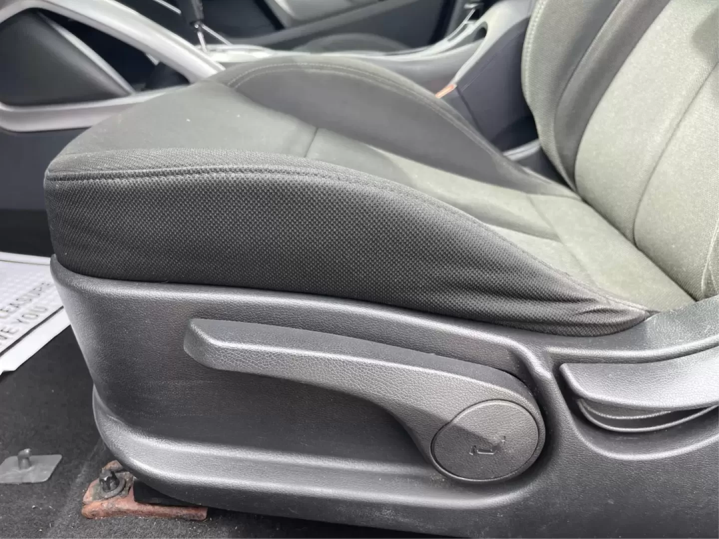 2015 Hyundai Veloster Base (KMHTC6AD3FU) with an Other engine, located at 1230 East Main St, Xenia, OH, 45385, (937) 908-9800, 39.688026, -83.910172 - **Unleash Your Adventurous Spirit with the 2015 Hyundai Veloster Perfect for Thrill-Seekers!**<br /> <br /> Are you ready to make every drive an adventure? The 2015 Hyundai Veloster is not just a car; it's a lifestyle upgrade! This sporty coupe, with its eye-catching yellow exterior, is designed fo - Photo#17