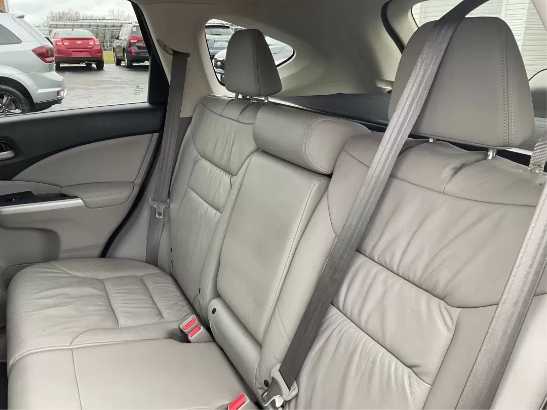 2012 Honda CR-V EX-L 4WD 5-Speed AT (2HKRM3H75CH) with an Other engine, located at 401 Woodman Dr, Riverside, OH, 45431, (937) 908-9800, 39.760899, -84.123421 - Are you ready to elevate your adventures and daily commutes with a reliable vehicle? The 2012 Honda CR-V EX-L is perfect for individuals and families alike, offering a comfortable ride with ample space and versatile features. Whether you're navigating the bustling streets of Fairborn, OH, or heading - Photo#10