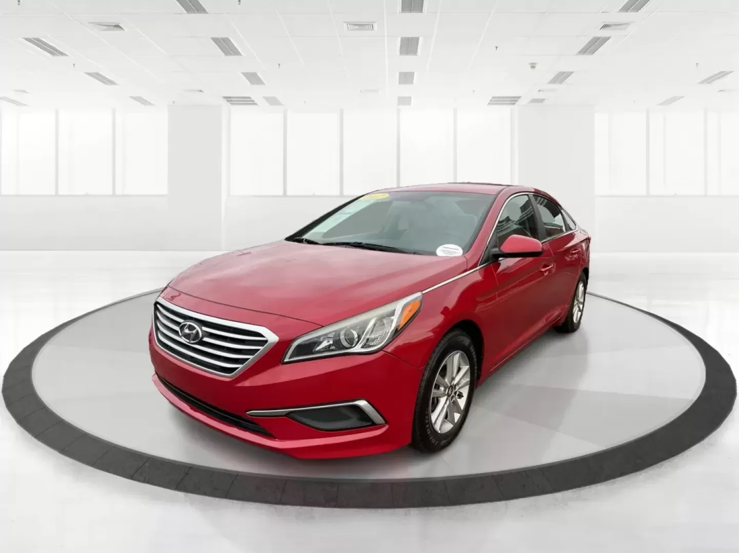 2017 Hyundai Sonata Base/SE (5NPE24AF8HH) with an Other engine, located at 1099 N County Rd 25A , Troy, OH, 45373, (937) 908-9800, 40.057079, -84.212883 - **Discover Your Next Adventure with the 2017 Hyundai Sonata at Advantage Car and Credit!**<br /> <br /> Are you in the market for a reliable sedan that effortlessly combines comfort, style, and functionality? Look no further than the 2017 Hyundai Sonata, available now at Advantage Car and Credit in - Photo#8