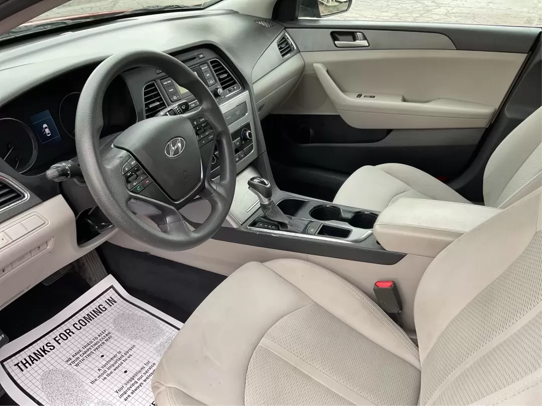 2017 Hyundai Sonata Base/SE (5NPE24AF8HH) with an Other engine, located at 1184 Kauffman Ave, Fairborn, OH, 45324, (937) 908-9800, 39.807072, -84.030914 - **Discover Your Next Adventure with the 2017 Hyundai Sonata at Advantage Car and Credit!**<br /> <br /> Are you in the market for a reliable sedan that effortlessly combines comfort, style, and functionality? Look no further than the 2017 Hyundai Sonata, available now at Advantage Car and Credit in - Photo#9