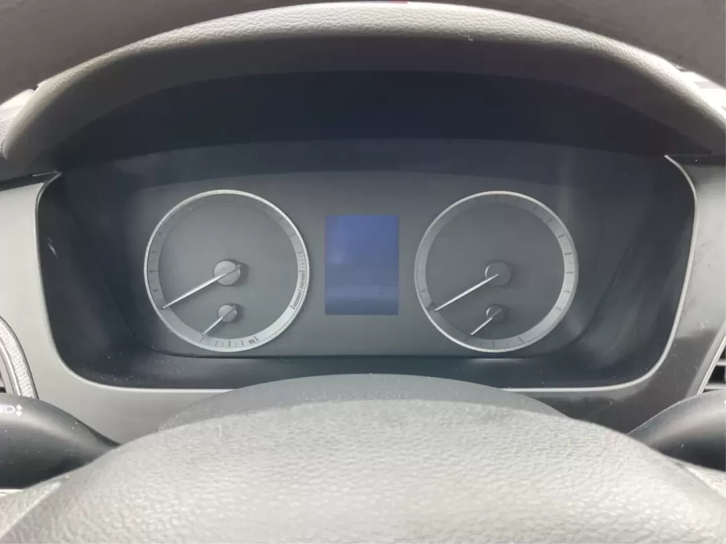 2017 Hyundai Sonata Base/SE (5NPE24AF8HH) with an Other engine, located at 1184 Kauffman Ave, Fairborn, OH, 45324, (937) 908-9800, 39.807072, -84.030914 - **Discover Your Next Adventure with the 2017 Hyundai Sonata at Advantage Car and Credit!**<br /> <br /> Are you in the market for a reliable sedan that effortlessly combines comfort, style, and functionality? Look no further than the 2017 Hyundai Sonata, available now at Advantage Car and Credit in - Photo#15