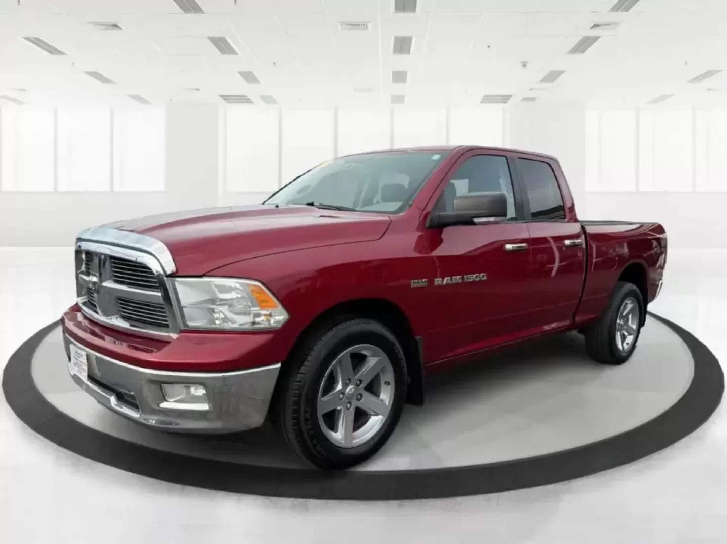 2012 Ram 1500 SLT (1C6RD7GT9CS) with an HEMI 5.7L V-8 variable valve control engine, 5-Speed Automatic transmission, located at 1184 Kauffman Ave, Fairborn, OH, 45324, (937) 908-9800, 39.807072, -84.030914 - **Unleash Adventure with the 2012 Ram 1500 SLT Your Next Truck Awaits!**<br /> <br /> Are you ready to elevate your weekend adventures or tackle your daily commute with confidence? Look no further than the 2012 Ram 1500 SLT, a robust and stylish pickup truck designed to meet the needs of families, - Photo#8