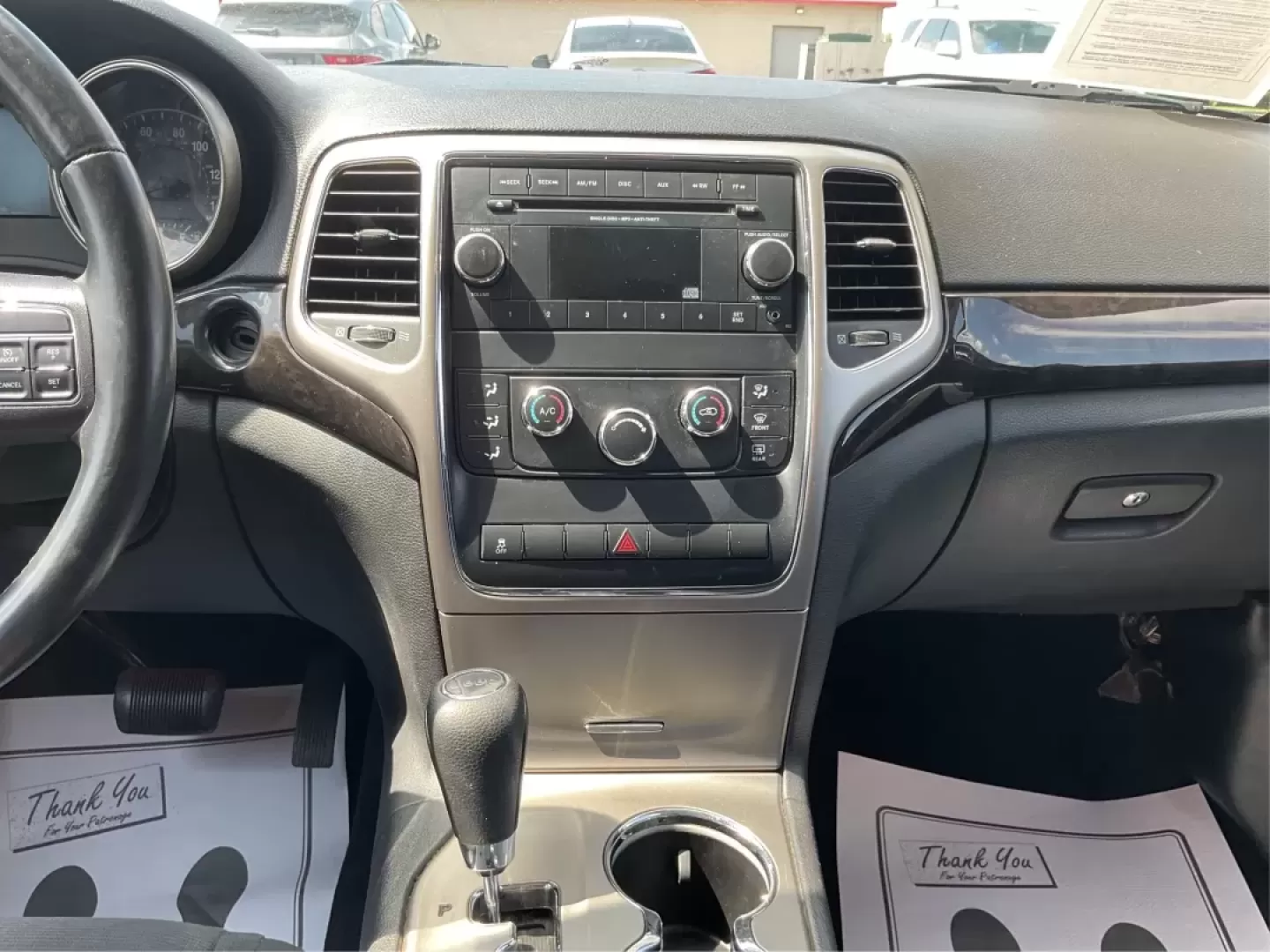 2013 Jeep Grand Cherokee Laredo (1C4RJFAG7DC) with an Other engine, located at 1184 Kauffman Ave, Fairborn, OH, 45324, (937) 908-9800, 39.807072, -84.030914 - 2013 Jeep Grand Cherokee Laredo - Photo#13