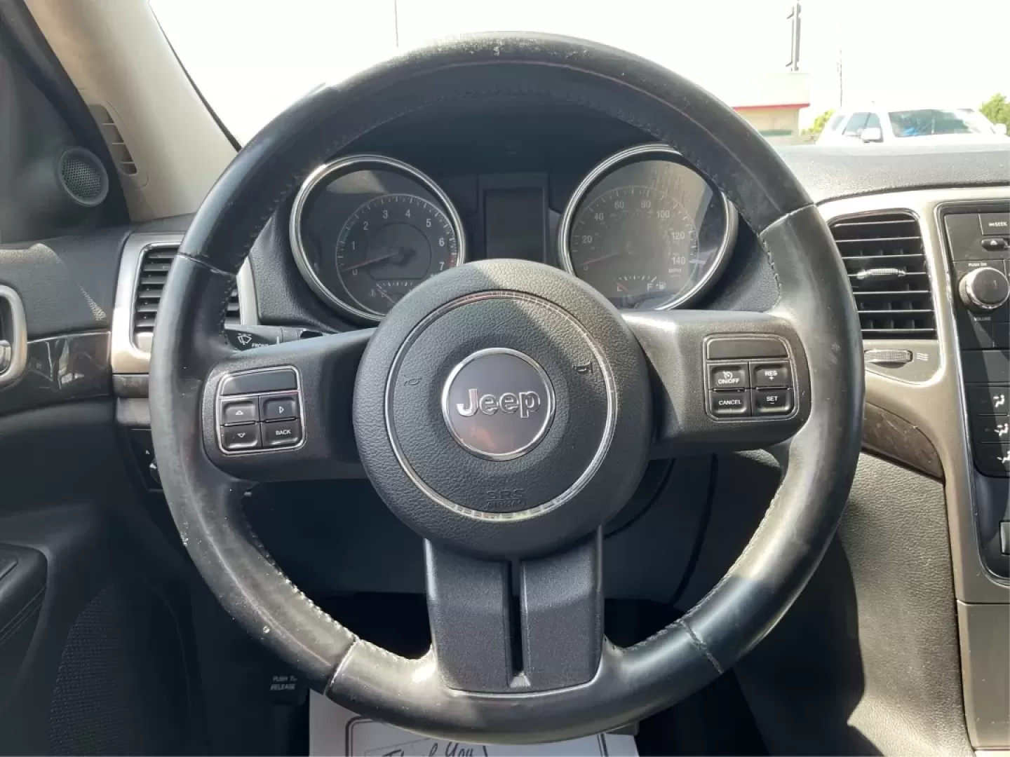 2013 Jeep Grand Cherokee Laredo (1C4RJFAG7DC) with an Other engine, located at 1184 Kauffman Ave, Fairborn, OH, 45324, (937) 908-9800, 39.807072, -84.030914 - 2013 Jeep Grand Cherokee Laredo - Photo#16