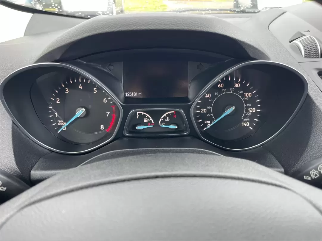 2017 Ford Escape SE (1FMCU0GD5HU) with an Other engine, located at 1184 Kauffman Ave, Fairborn, OH, 45324, (937) 908-9800, 39.807072, -84.030914 - 2017 Ford Escape SE - Photo#15