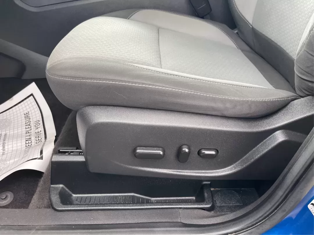 2017 Ford Escape SE (1FMCU0GD5HU) with an Other engine, located at 1184 Kauffman Ave, Fairborn, OH, 45324, (937) 908-9800, 39.807072, -84.030914 - 2017 Ford Escape SE - Photo#18