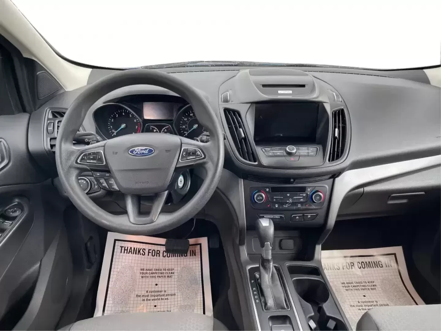 2017 Ford Escape SE (1FMCU0GD5HU) with an 1.5L L4 DOHC 16V engine, 6A transmission, located at 1184 Kauffman Ave, Fairborn, OH, 45324, (937) 908-9800, 39.807072, -84.030914 - **Adventure Awaits in This 2017 Ford Escape SE Perfect for Your Ohio Lifestyle!**<br /> <br /> Are you ready to embrace the open road? Whether you're commuting to work, taking the kids to soccer practice, or planning a weekend getaway to nearby attractions like the National Museum of the U.S. Air F - Photo#21