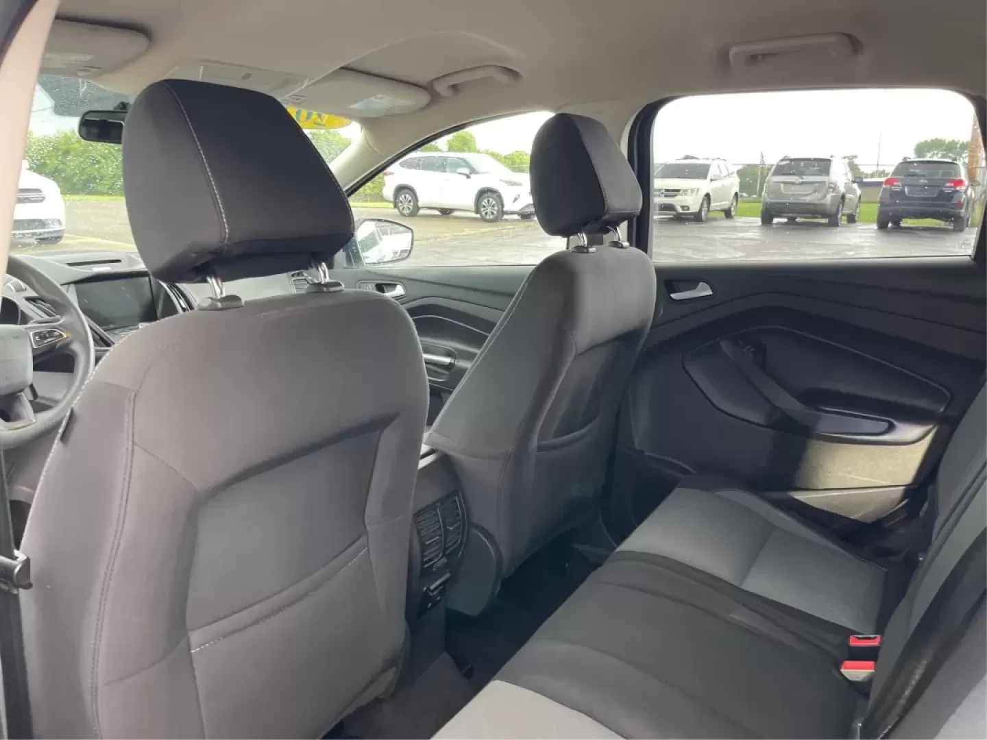 2017 Ford Escape SE (1FMCU0GD5HU) with an Other engine, located at 401 Woodman Dr, Riverside, OH, 45431, (937) 908-9800, 39.760899, -84.123421 - **Adventure Awaits in This 2017 Ford Escape SE Perfect for Your Ohio Lifestyle!**<br /> <br /> Are you ready to embrace the open road? Whether you're commuting to work, taking the kids to soccer practice, or planning a weekend getaway to nearby attractions like the National Museum of the U.S. Air F - Photo#10