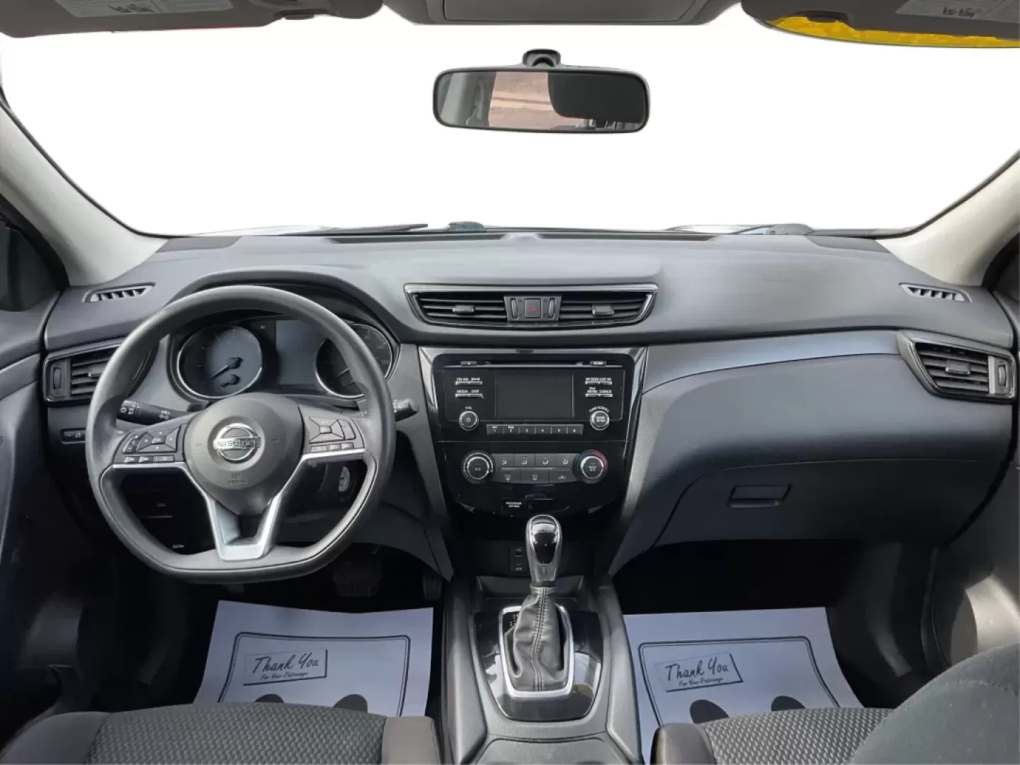 2017 Nissan Rogue S (JN1BJ1CR3HW) with an 2L I-4 gasoline direct injection engine, located at 880 E. National Road, Vandalia, OH, 45377, (937) 908-9800, 39.891918, -84.183594 - **Discover Adventure with the 2017 Nissan Rogue at Advantage Car and Credit!**<br /> <br /> Are you ready to elevate your lifestyle and embark on new adventures? Whether you're a busy parent juggling school drop-offs, a commuter navigating the daily grind, or an outdoor enthusiast seeking weekend es - Photo#19