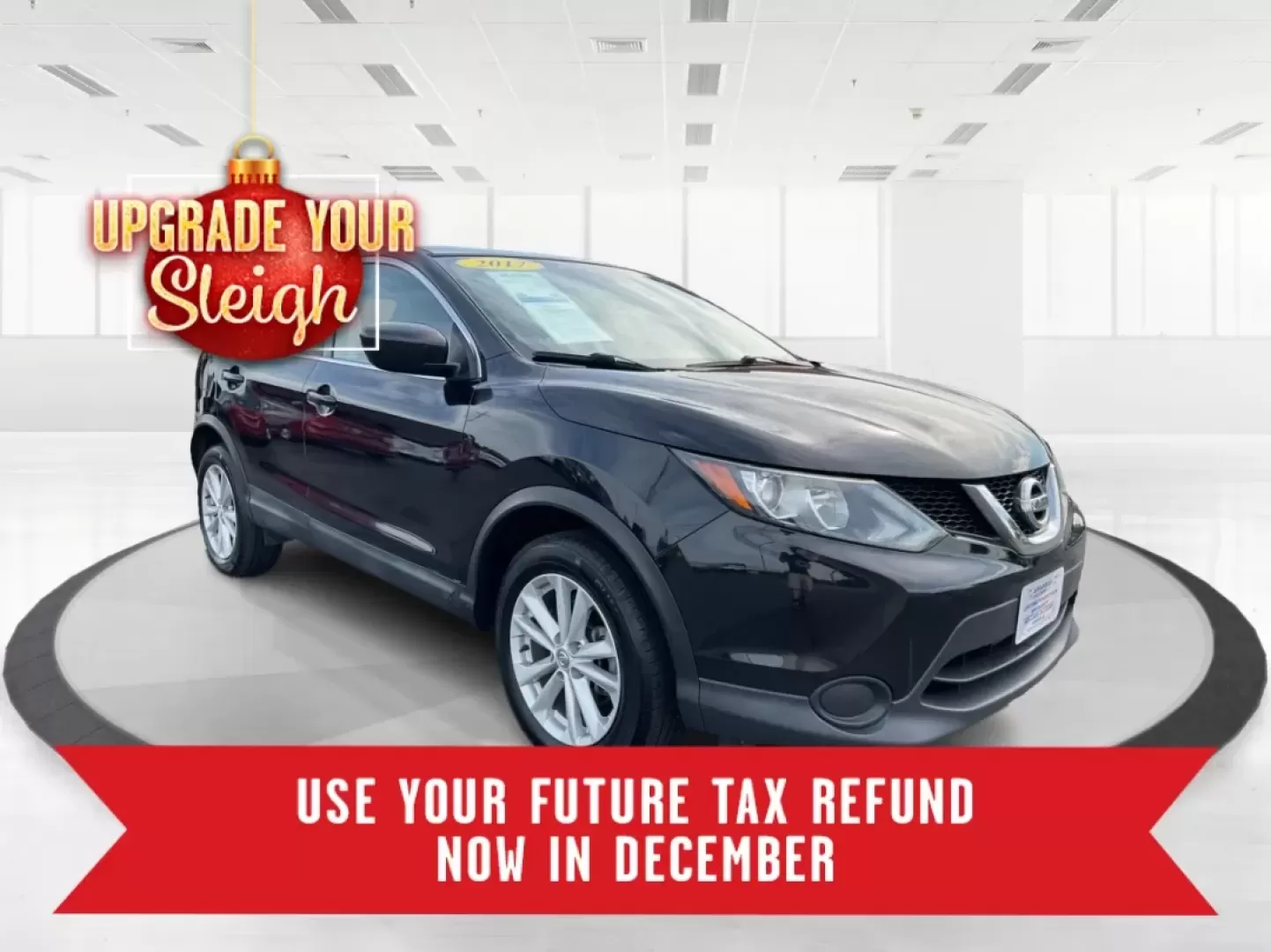 2017 Nissan Rogue S (JN1BJ1CR3HW) with an 2L I-4 gasoline direct injection engine, located at 880 E. National Road, Vandalia, OH, 45377, (937) 908-9800, 39.891918, -84.183594 - **Discover Adventure with the 2017 Nissan Rogue at Advantage Car and Credit!**<br /> <br /> Are you ready to elevate your lifestyle and embark on new adventures? Whether you're a busy parent juggling school drop-offs, a commuter navigating the daily grind, or an outdoor enthusiast seeking weekend es - Photo#0