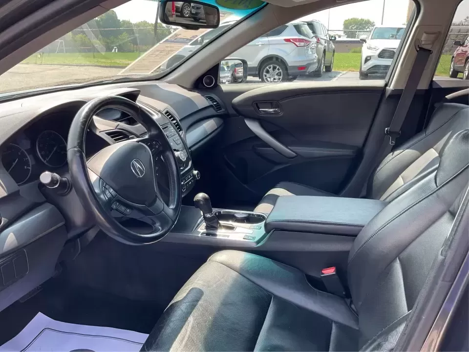 2014 Acura RDX 6-Spd AT AWD (5J8TB4H33EL) with an 2.3L L4 DOHC 16V engine, 6-Speed Automatic transmission, located at 1099 N County Rd 25A , Troy, OH, 45373, (937) 908-9800, 40.057079, -84.212883 - Picture your next road trip starting on I75, loading up at the Troy Strawberry Festival, or simply making the daily commute between Troy, Piqua, and Dayton feel calmer and more comfortable. This 2014 Acura RDX Base is the kind of premium crossover that fits real life: roomy enough for errands and fa - Photo#9