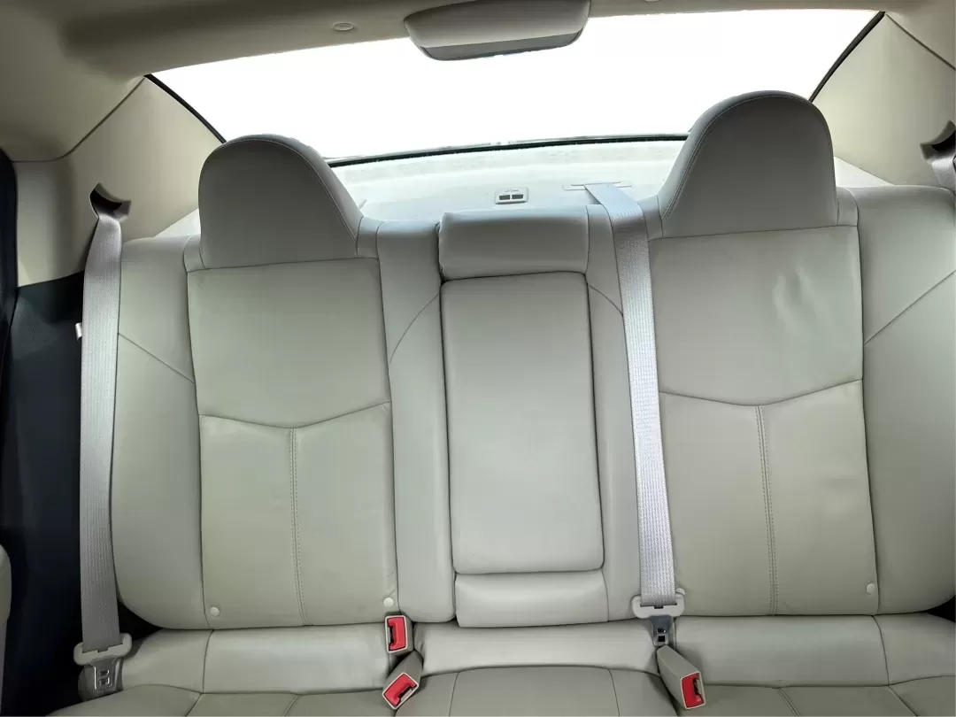 2011 Chrysler 200 Limited (1C3BC2FB0BN) with an Other engine, located at 1184 Kauffman Ave, Fairborn, OH, 45324, (937) 908-9800, 39.807072, -84.030914 - ### Elevate Your Daily Commute with the 2011 Chrysler 200 Limited<br /> <br /> Are you searching for a reliable sedan that combines style, comfort, and modern features? Look no further than the 2011 Chrysler 200 Limited, available now at Advantage Car and Credit in New Carlisle, OH. This vehicle is - Photo#14