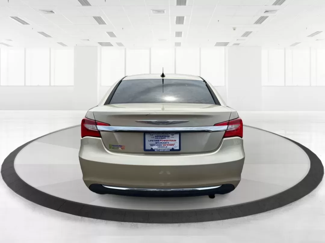 2011 Chrysler 200 Limited (1C3BC2FB0BN) with an Other engine, located at 4508 South Dixie Dr, Moraine, OH, 45439, (937) 908-9800, 39.689976, -84.218452 - ### Elevate Your Daily Commute with the 2011 Chrysler 200 Limited<br /> <br /> Are you searching for a reliable sedan that combines style, comfort, and modern features? Look no further than the 2011 Chrysler 200 Limited, available now at Advantage Car and Credit in New Carlisle, OH. This vehicle is - Photo#3