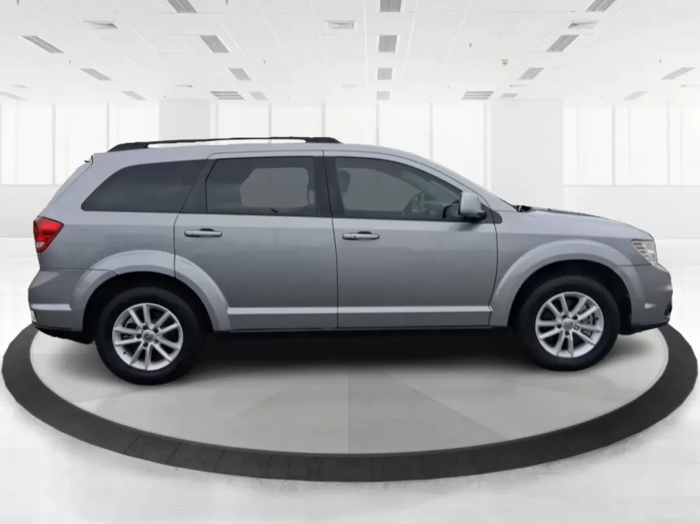 2015 Dodge Journey SXT (3C4PDCBB2FT) with an Other engine, located at 1951 S Dayton Lakeview Rd., New Carlisle, OH, 45344, (937) 908-9800, 39.890999, -84.050255 - **Adventure Awaits with the 2015 Dodge Journey SXT at Advantage Car and Credit!**<br /> <br /> If you're in search of a versatile SUV that caters to both daily commutes and weekend adventures with your family, the 2015 Dodge Journey SXT is the perfect match for you. This spacious and stylish vehicle - Photo#1