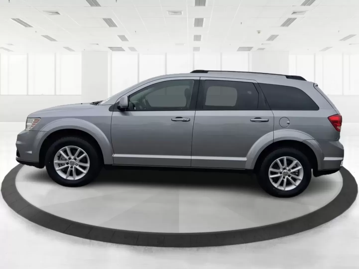 2015 Dodge Journey SXT (3C4PDCBB2FT) with an Other engine, located at 1951 S Dayton Lakeview Rd., New Carlisle, OH, 45344, (937) 908-9800, 39.890999, -84.050255 - **Adventure Awaits with the 2015 Dodge Journey SXT at Advantage Car and Credit!**<br /> <br /> If you're in search of a versatile SUV that caters to both daily commutes and weekend adventures with your family, the 2015 Dodge Journey SXT is the perfect match for you. This spacious and stylish vehicle - Photo#5