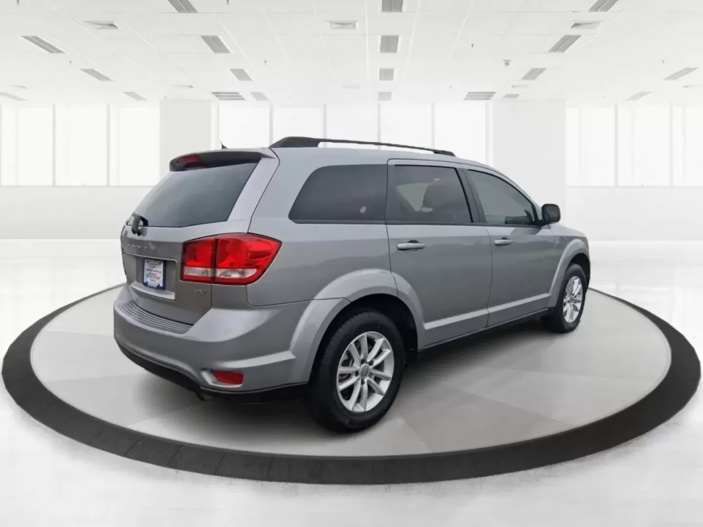 2015 Dodge Journey SXT (3C4PDCBB2FT) with an Other engine, located at 1184 Kauffman Ave, Fairborn, OH, 45324, (937) 908-9800, 39.807072, -84.030914 - **Adventure Awaits with the 2015 Dodge Journey SXT at Advantage Car and Credit!**<br /> <br /> If you're in search of a versatile SUV that caters to both daily commutes and weekend adventures with your family, the 2015 Dodge Journey SXT is the perfect match for you. This spacious and stylish vehicle - Photo#2