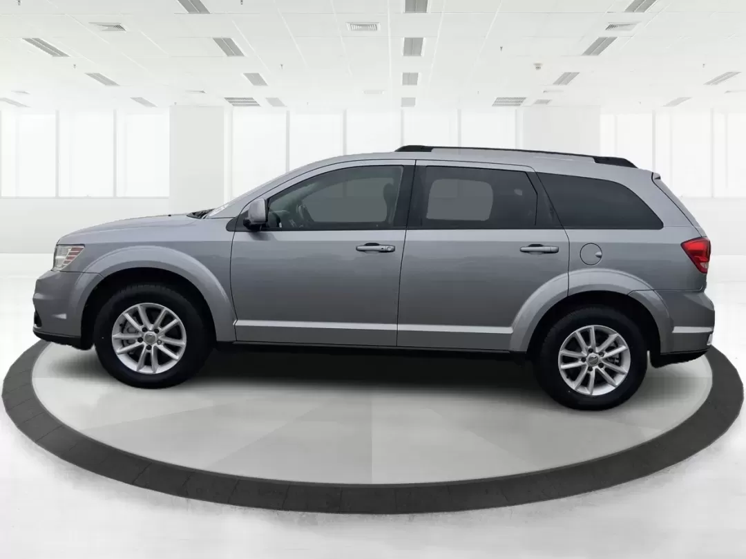 2015 Dodge Journey SXT (3C4PDCBB2FT) with an Other engine, located at 1184 Kauffman Ave, Fairborn, OH, 45324, (937) 908-9800, 39.807072, -84.030914 - **Adventure Awaits with the 2015 Dodge Journey SXT at Advantage Car and Credit!**<br /> <br /> If you're in search of a versatile SUV that caters to both daily commutes and weekend adventures with your family, the 2015 Dodge Journey SXT is the perfect match for you. This spacious and stylish vehicle - Photo#5