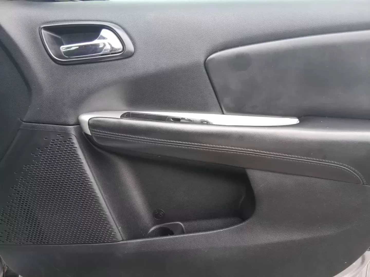 2015 Dodge Journey SXT (3C4PDCBB2FT) with an Other engine, located at 1184 Kauffman Ave, Fairborn, OH, 45324, (937) 908-9800, 39.807072, -84.030914 - **Adventure Awaits with the 2015 Dodge Journey SXT at Advantage Car and Credit!**<br /> <br /> If you're in search of a versatile SUV that caters to both daily commutes and weekend adventures with your family, the 2015 Dodge Journey SXT is the perfect match for you. This spacious and stylish vehicle - Photo#19