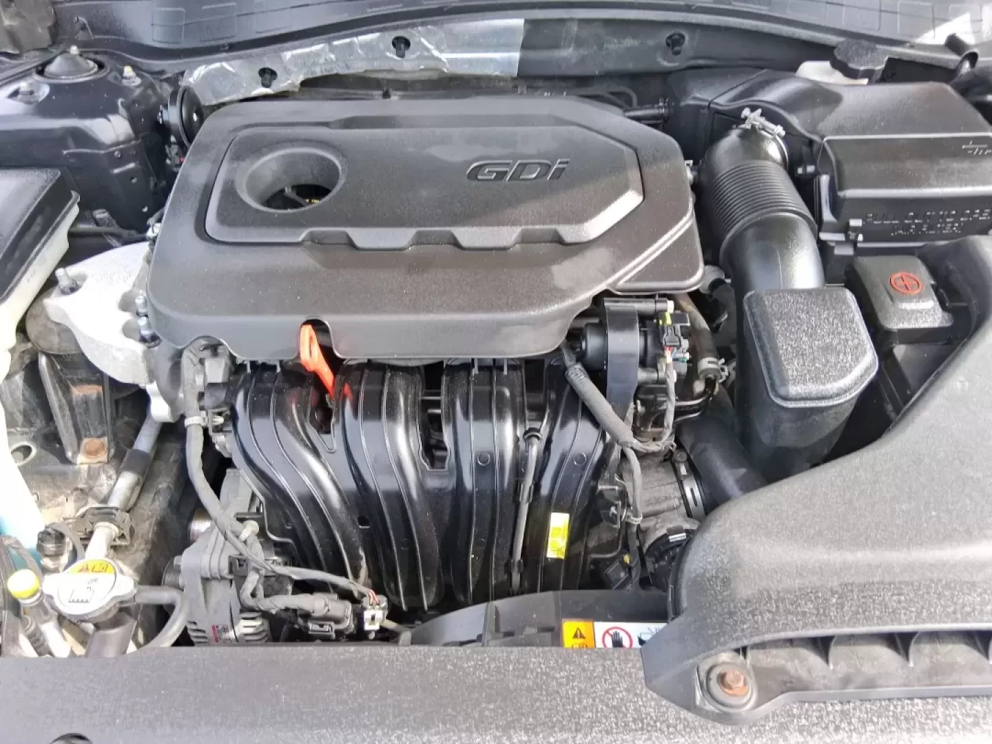 2016 Kia Optima LX (5XXGT4L36GG) with an Theta II 2.4L I-4 gasoline direct injection engine, located at 1951 S Dayton Lakeview Rd., New Carlisle, OH, 45344, (937) 908-9800, 39.890999, -84.050255 - Discover an exceptional driving experience with the 2016 Kia Optima LX, available now at Advantage Car and Credit in New Carlisle, OH. This sedan is not just a mode of transportation; it's an enhancement to your lifestyle, whether you're commuting to work, running errands, or embarking on weekend ad - Photo#11