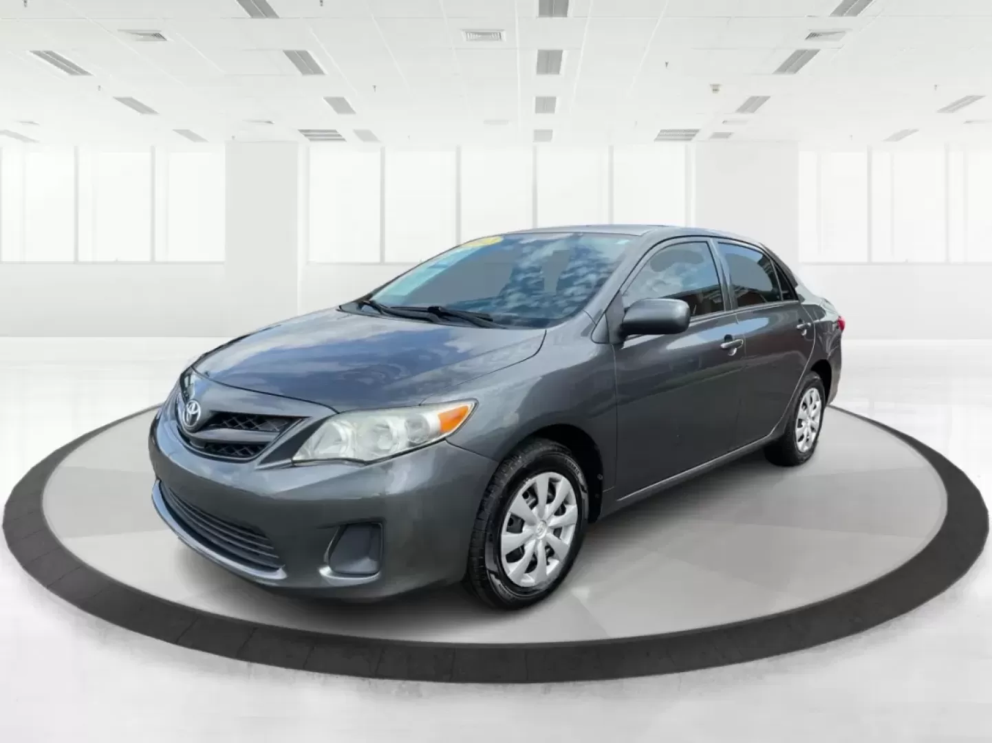 2012 Toyota Corolla LE (2T1BU4EEXCC) with an 1.8L I-4 DOHC engine, located at 1230 East Main St, Xenia, OH, 45385, (937) 908-9800, 39.688026, -83.910172 - **Discover Your New Adventure with the 2012 Toyota Corolla LE at Advantage Car and Credit!**<br /> <br /> Are you in the market for a reliable sedan that perfectly balances your daily commute with weekend adventures? Look no further than the 2012 Toyota Corolla LE, available now at Advantage Car and - Photo#8